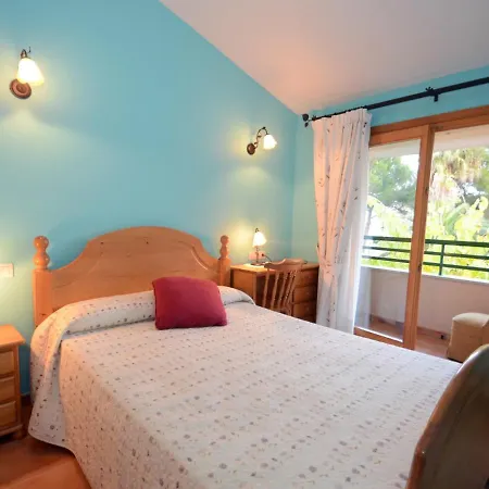 House Els Pins Holiday home *